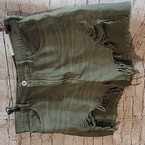 American Eagle Highest Rise Mom Short